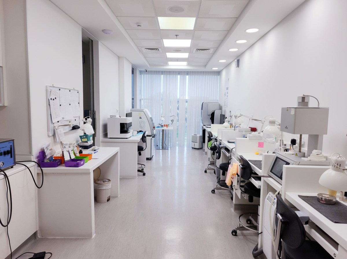Seef Dental Polyclinics project photograph 3