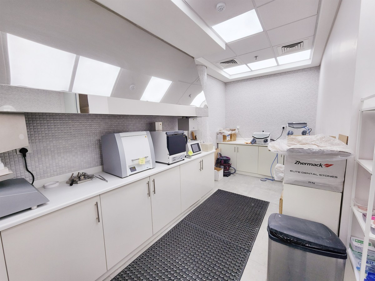 Seef Dental Polyclinics project photograph 6